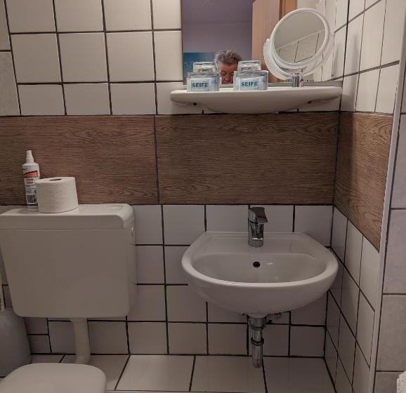 스탠다드 룸, Heideklause