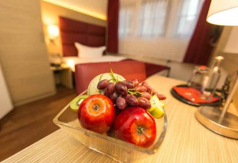 スタンダードシングルルーム, Kreller