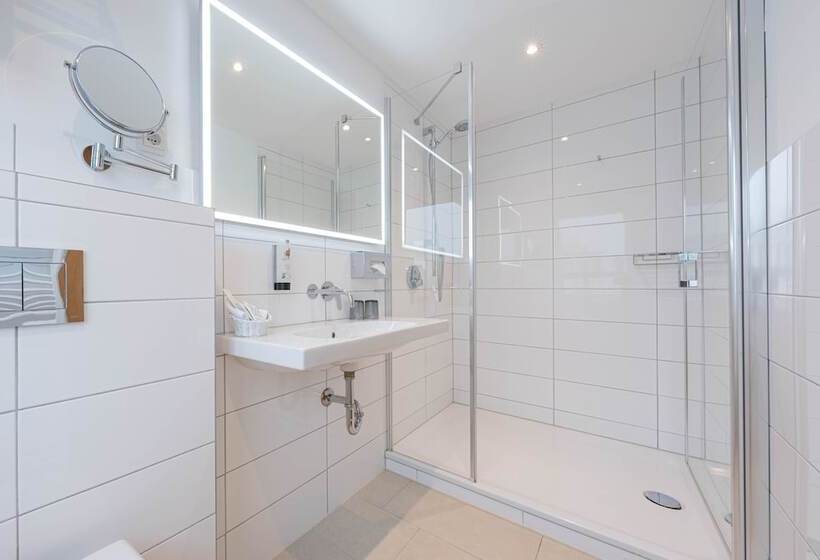 اتاق خانوادگی, Logierhaus Am Rathaus