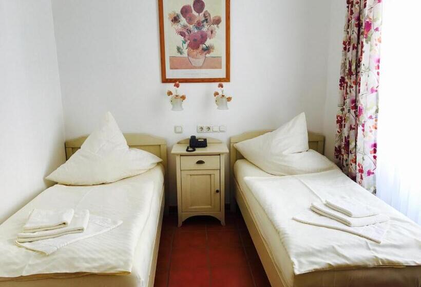 Номер Стандарт, Ratskeller