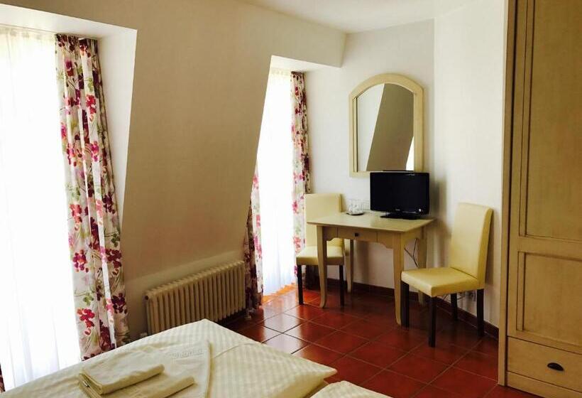 Номер Стандарт, Ratskeller