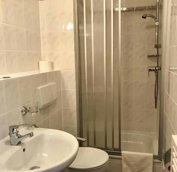 Номер Стандарт, Ratskeller