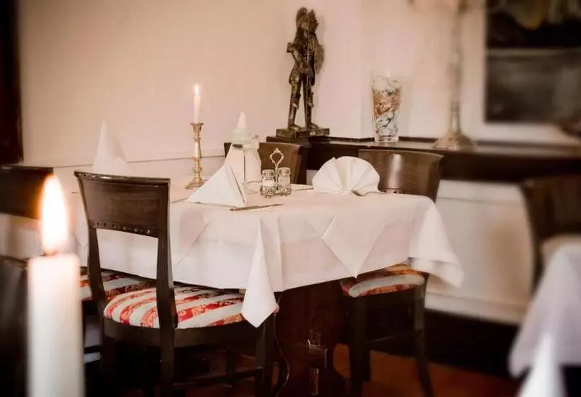 スタンダードシングルルーム, Restaurant Knechtstedener Hof