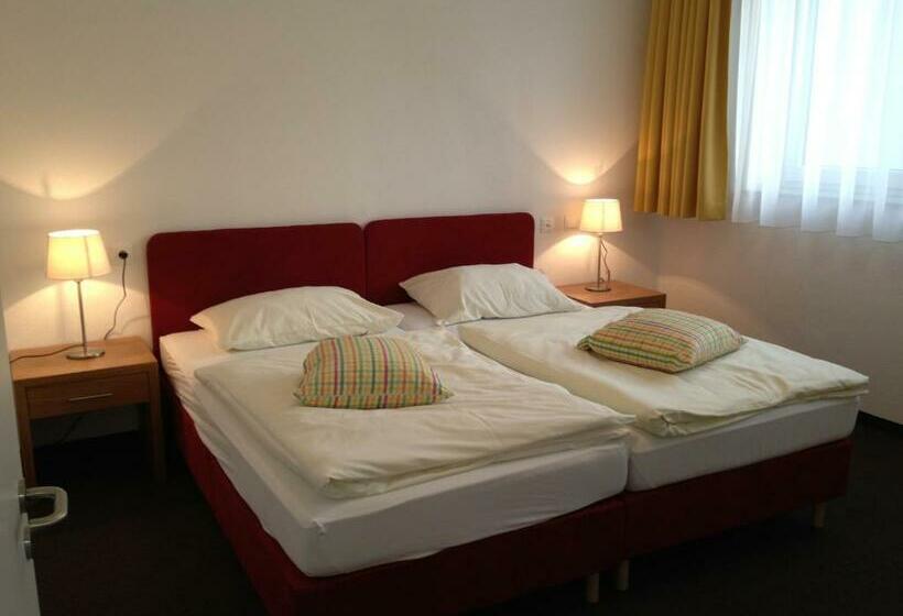 スタンダードルーム, Restaurant Waldmeisterei