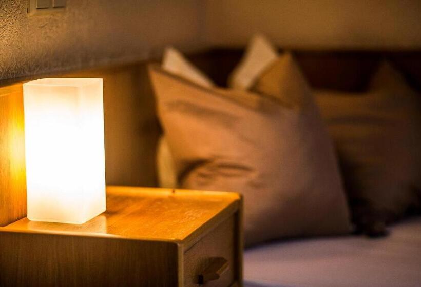 غرفة قياسية فردية, Stadt Peine