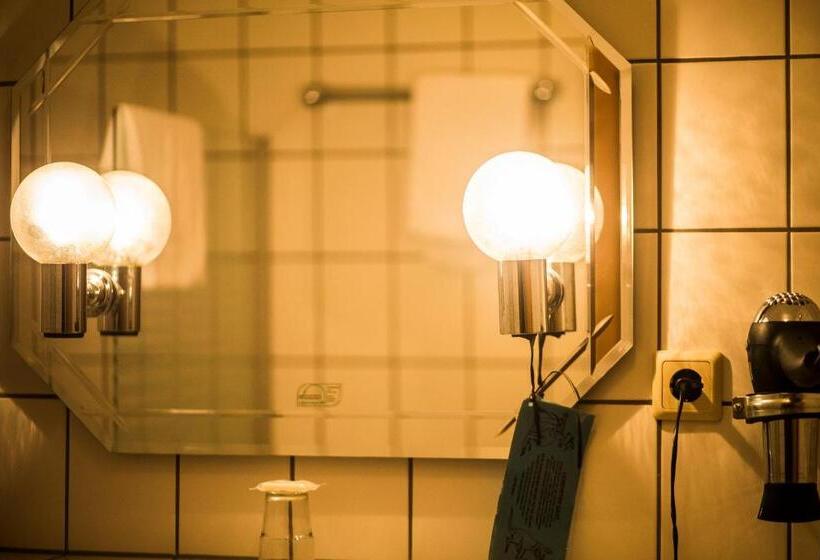 غرفة قياسية, Stadt Peine