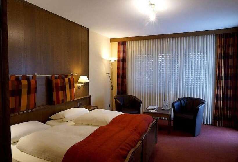 스탠다드 싱글 룸, Restaurant Stremme