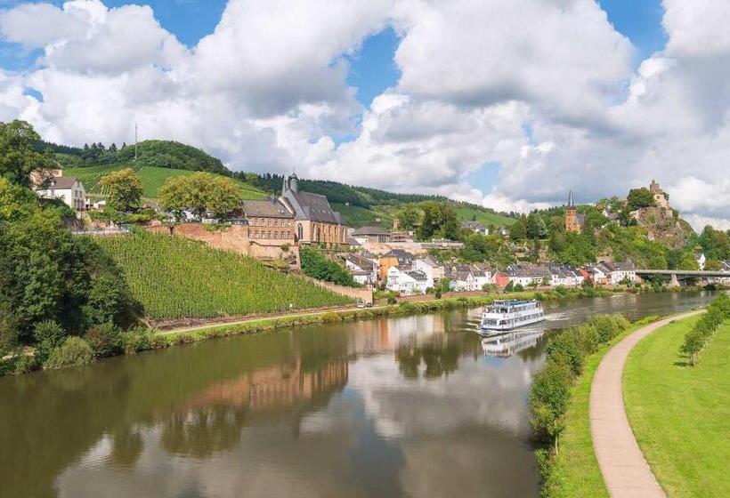 Номер Стандарт, Wirtshaus Zum Pferdemarkt