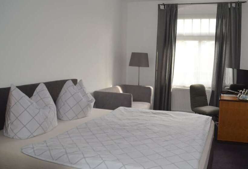 스탠다드 룸, Zur Köppe