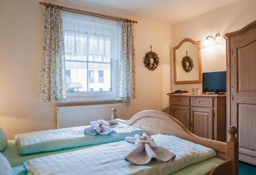 スタンダードルーム, Land Gut Hotel Cafe Meier