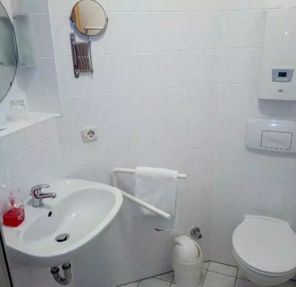 Standard Yhden Hengen Huone, Landhotel Keils Gut