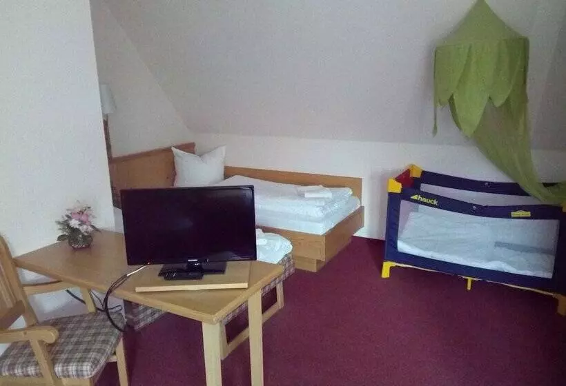 Perhehuone, Landhotel Keils Gut