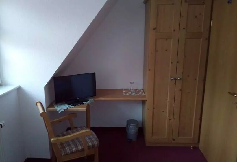 Standard Yhden Hengen Huone, Landhotel Keils Gut