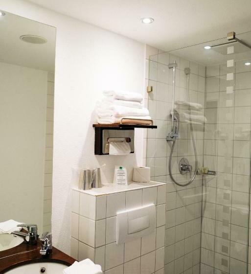 اتاق استاندارد یک نفره, Lint Hotel Köln