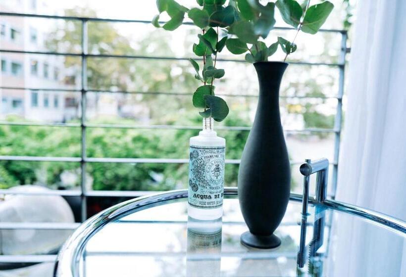 اتاق استاندارد, Lint Hotel Köln