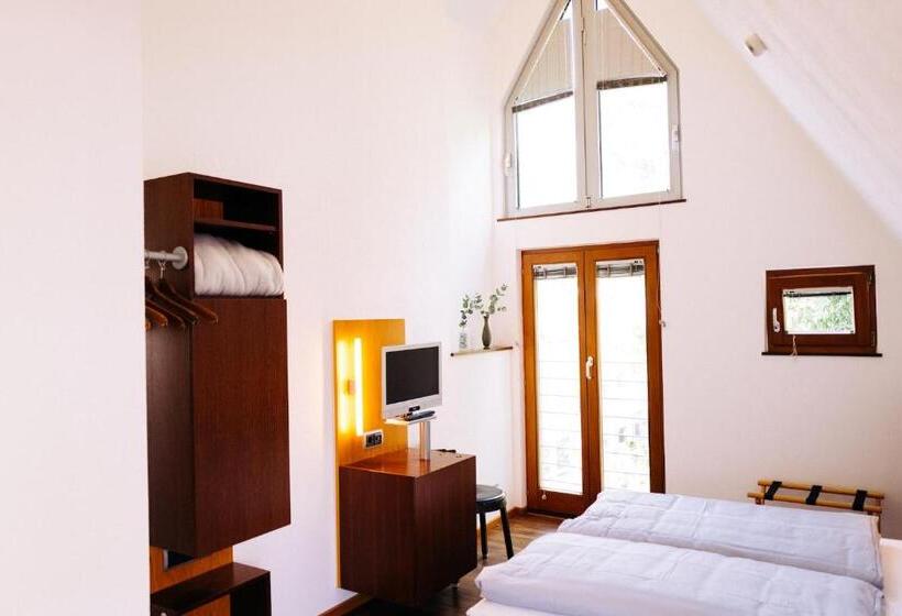 اتاق لوکس با بالکن, Lint Hotel Köln