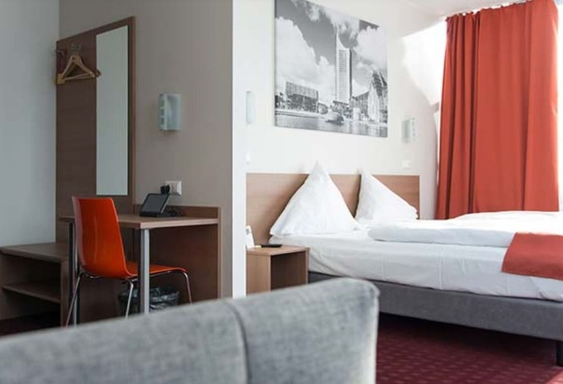 Номер Superior, Mcdreams Hotel Leipzig