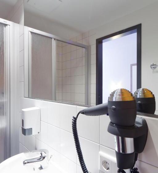 Четырехместный Номер Стандарт, Mcdreams Hotel Leipzig