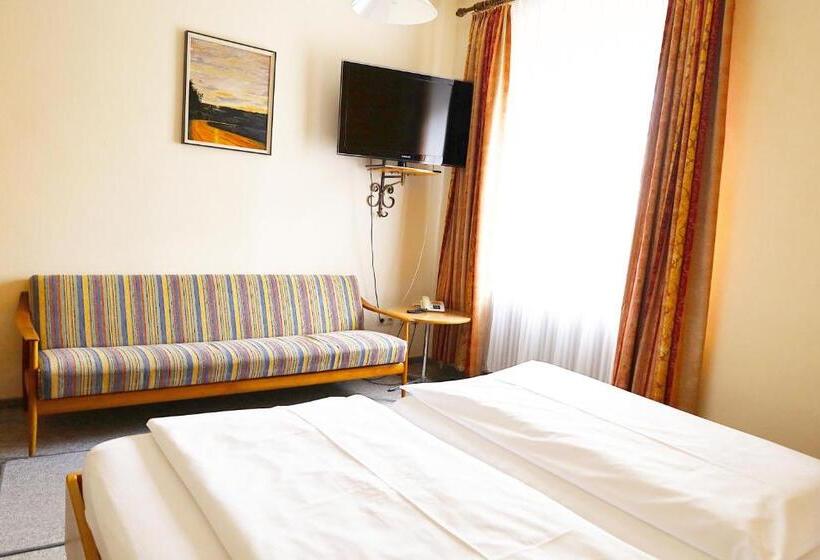 Quarto Estandar, Gasthof Zur Post