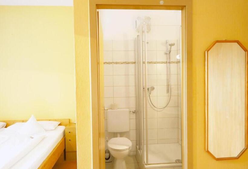 Quarto Estandar, Gasthof Zur Post