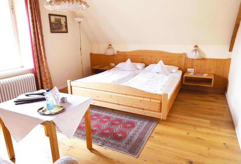 Quarto Estandar, Gasthof Zur Post