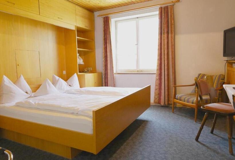 Quarto Familiar, Gasthof Zur Post