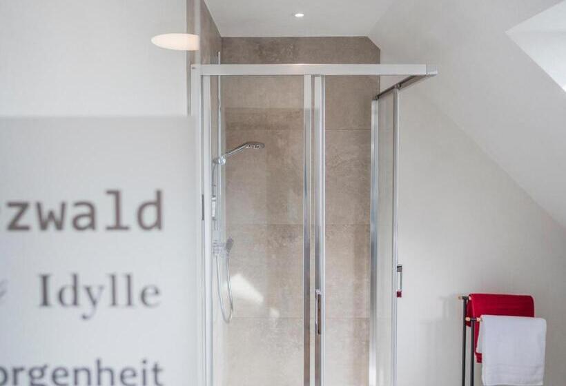 발코니 디럭스 룸, Landhotel Gasthaus Zum Pflug