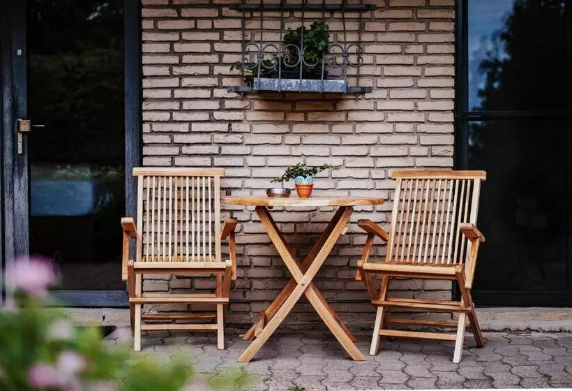 スタンダードシングルルーム, Robrooks Hotel Garni