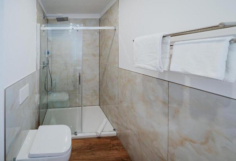 스탠다드 싱글 룸, Robrooks Hotel Garni