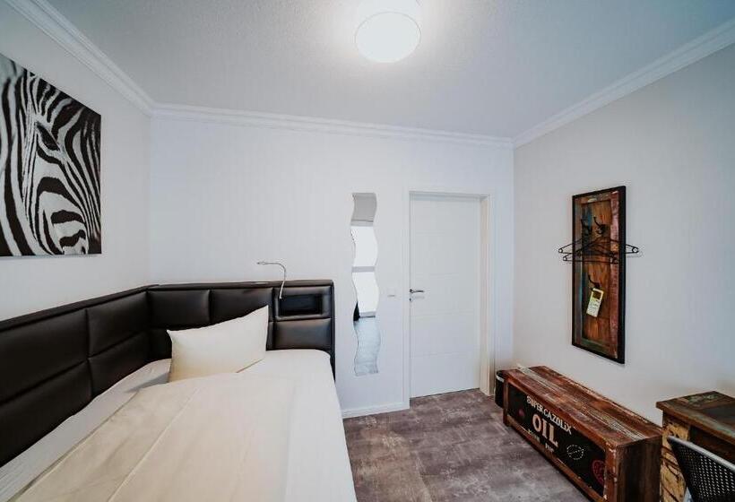 스탠다드 싱글 룸, Robrooks Hotel Garni