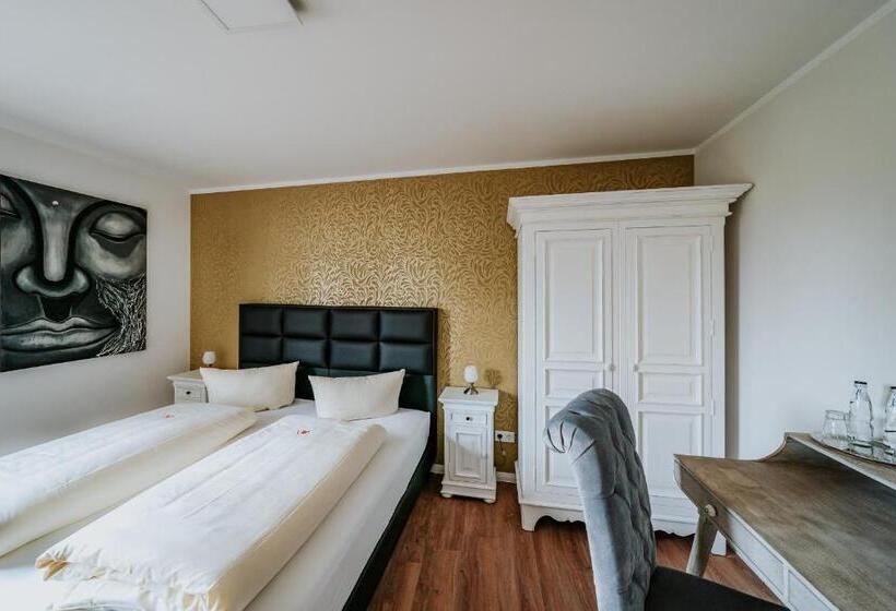 Номер Стандарт, Robrooks Hotel Garni