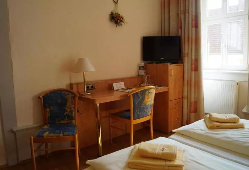 スタンダードルーム, Schlosshotel Am Hainich