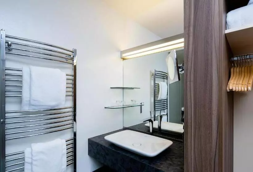 Superior-huone Jokinäkymä, Steiger Hotel Rathener Hof