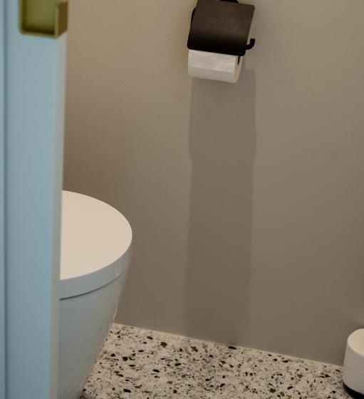 חדר סטנדרט עם מיטת קינג, B Guest Sleep & Retreat