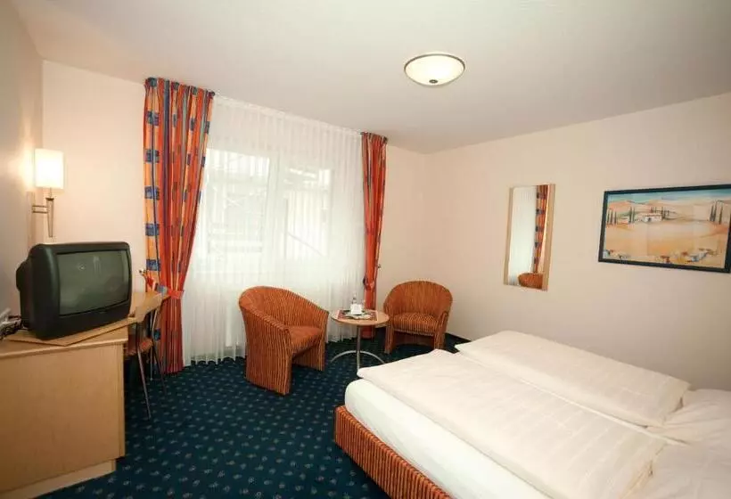 コンフォートルーム, Akzent Hotel Hubertus