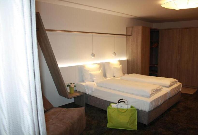 Номер Комфорт, Boutique Hotel Im Weingarten