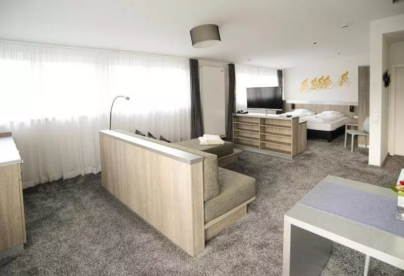 コンフォーとジュニアスイート, Boutique Hotel Im Weingarten