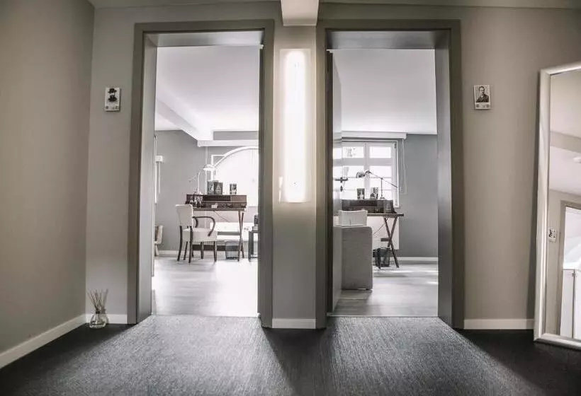 デラックスルーム, Boutique Hotel Pfauen