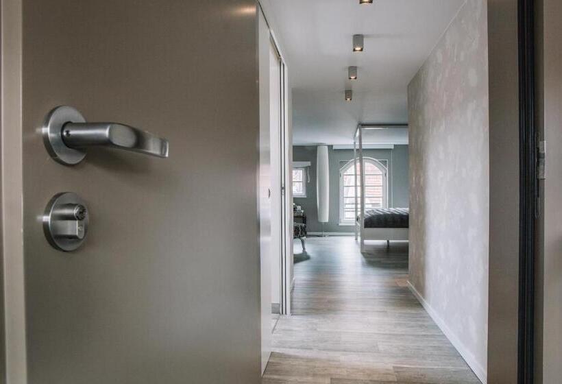 스위트, Boutique Hotel Pfauen