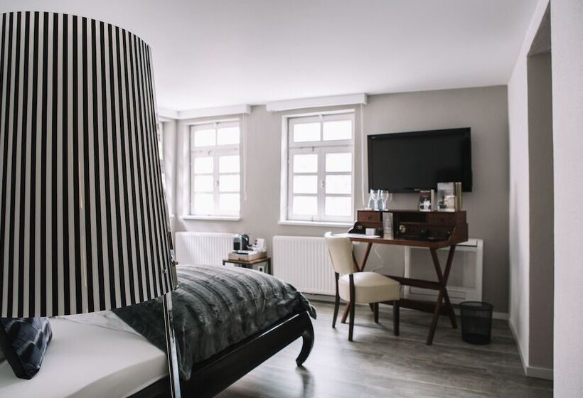 컴포트 룸, Boutique Hotel Pfauen
