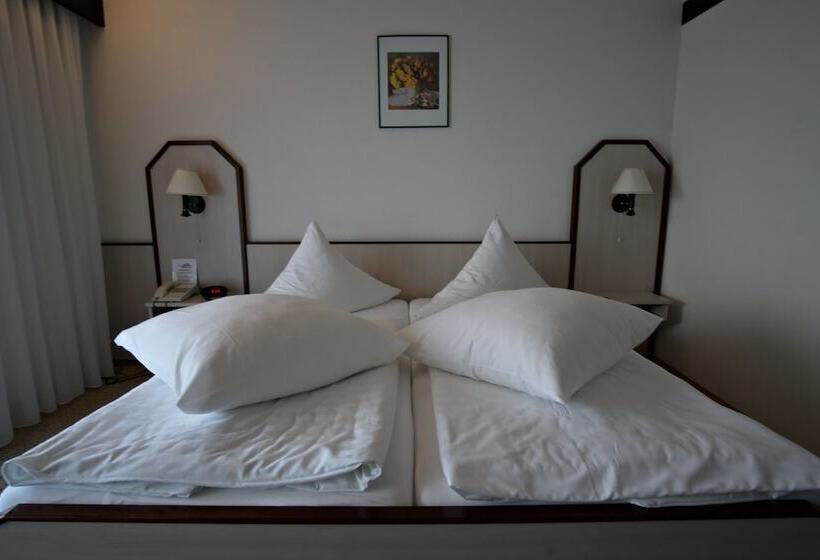 스탠다드 룸, Abendroth