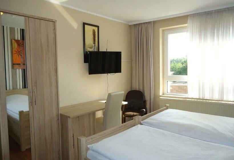 标准间, Am Schloss