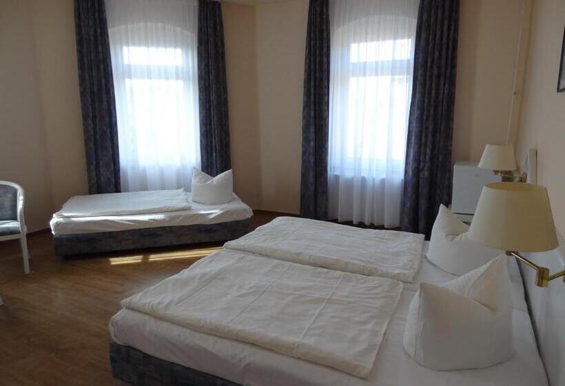 스탠다드 트리플 룸, Elisenhof