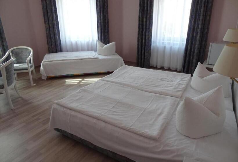 스탠다드 트리플 룸, Elisenhof