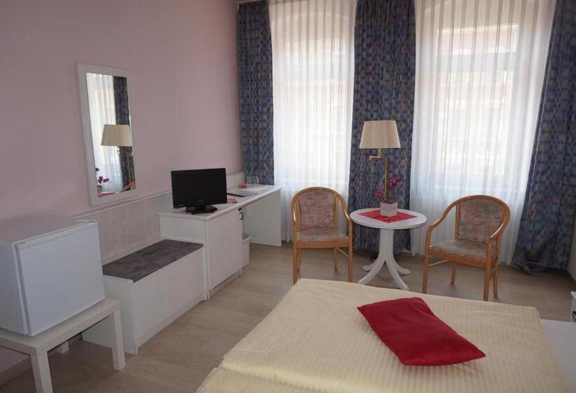 스탠다드 트리플 룸, Elisenhof