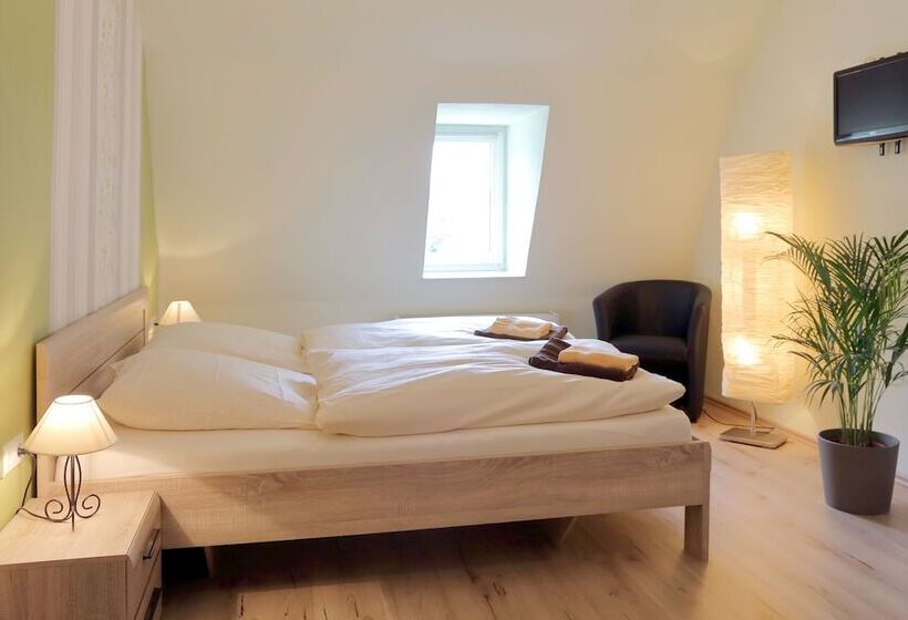 غرفة قياسية, Gasthof Und Hotel Roter Hirsch