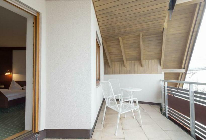 Quarto Estandar Individual, Jägerhaus