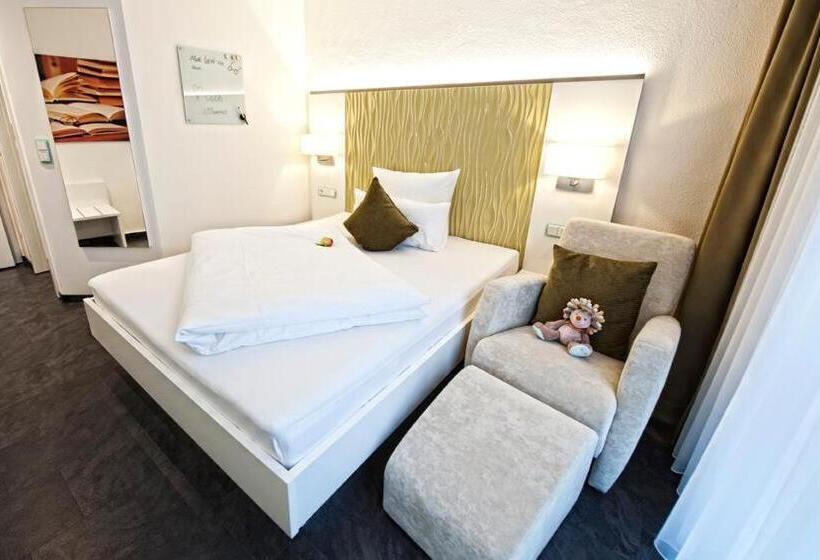 Номер Стандарт, Jungstil