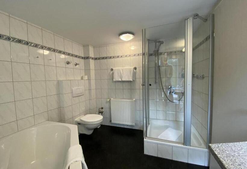 Habitació Estàndard, Kulinarium An Der Glems