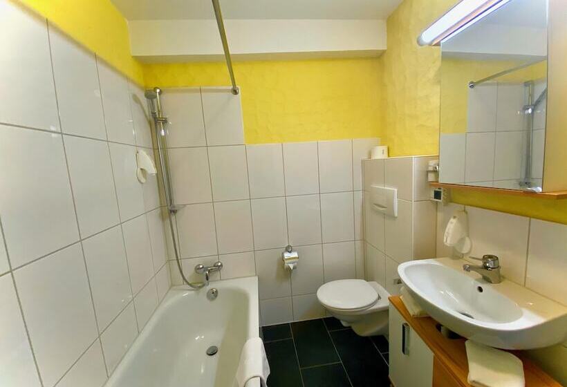 Habitació Comfort, Kulinarium An Der Glems